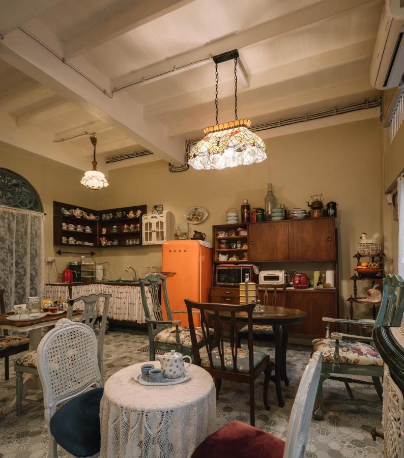 Lhong Yaowarat Hostel Bangkok Eksteriør bilde