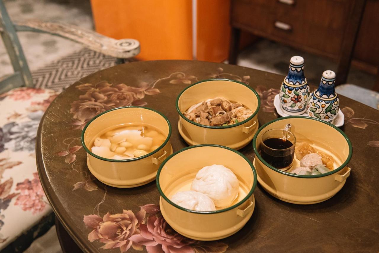 Lhong Yaowarat Hostel Bangkok Eksteriør bilde